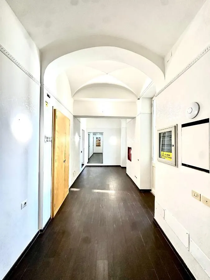 Trevi Romantic Alcova Bed & Breakfast Rome